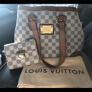 Louie Vuitton Purse & Wallet Set